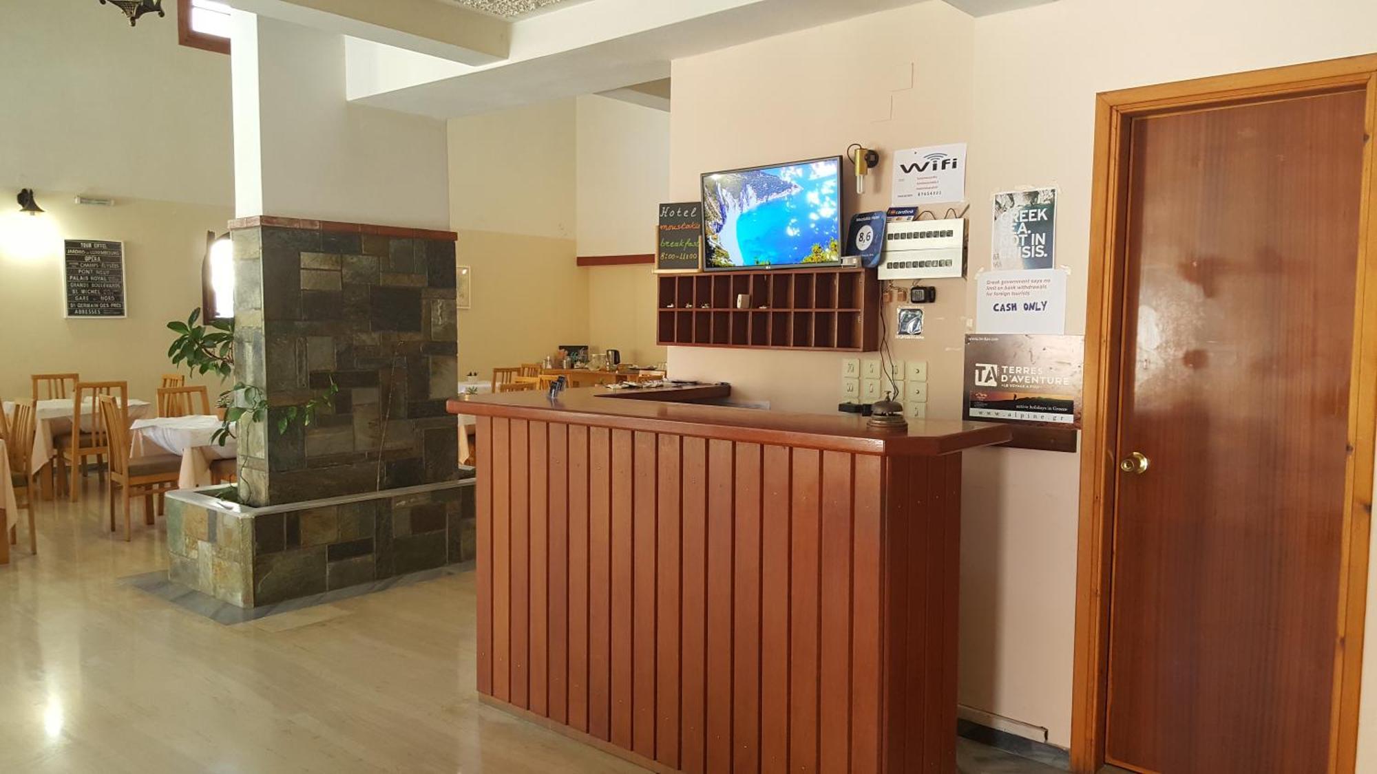 Moustakis Hotel Agia Efimia エクステリア 写真