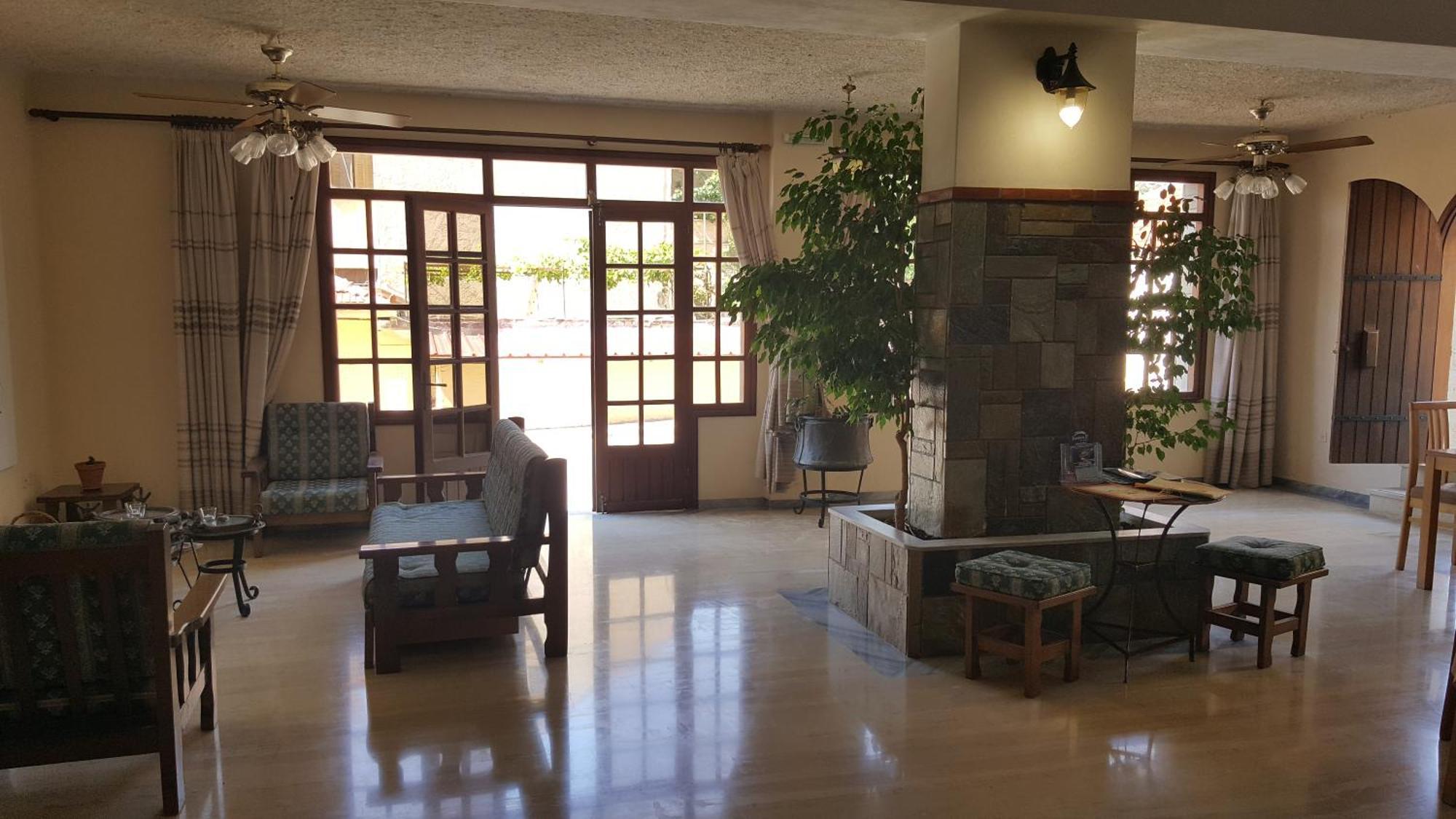 Moustakis Hotel Agia Efimia エクステリア 写真