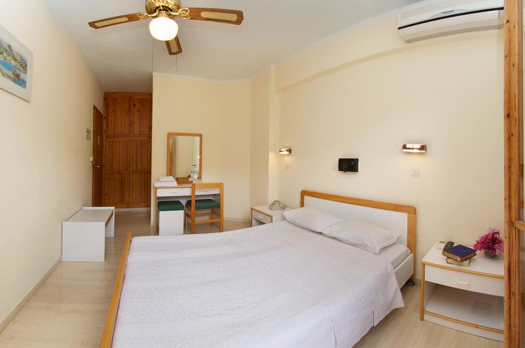 Moustakis Hotel Agia Efimia 部屋 写真